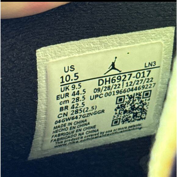 Size 10.5 - Nike Air Jordan 4 Retro Thunder 2023 Men's Shoes Ships Now - Picture 7 of 10